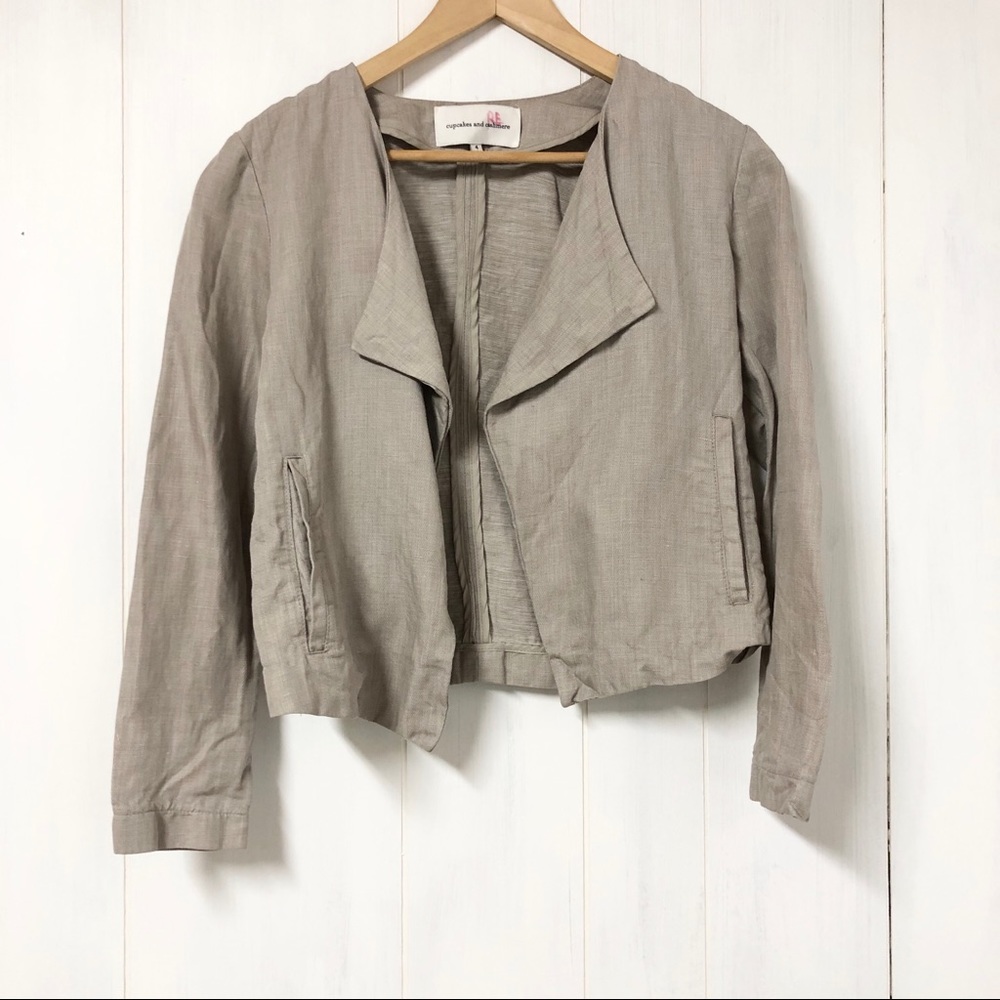 Cupcakes and Cashmere Linen Blend Blazer